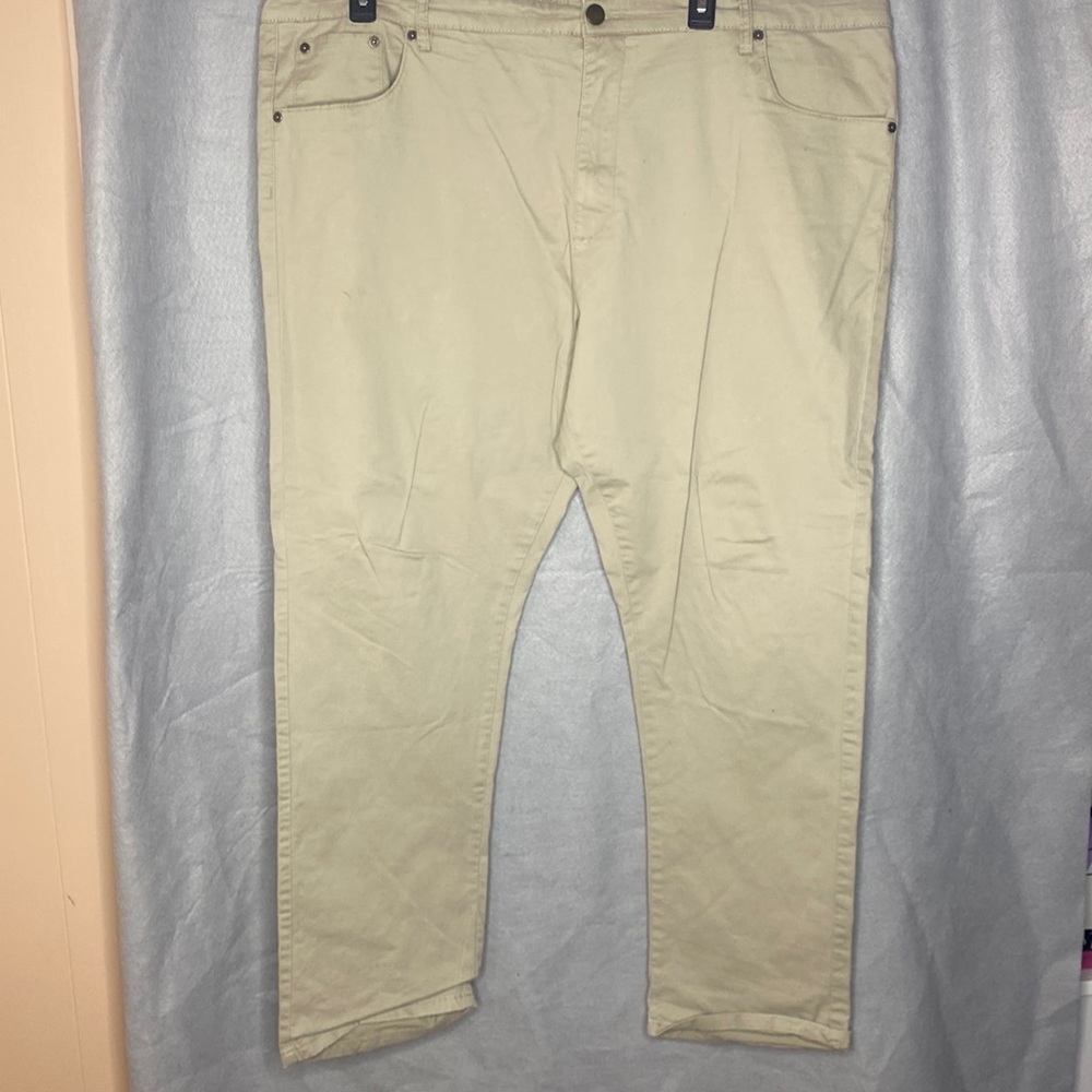 Tan khaki like pants